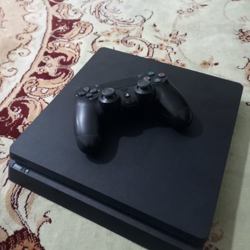 پی  اس فور  با  گارانتی