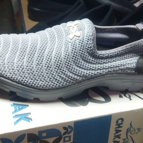 کفش اسکیچرز