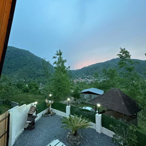 اجاره روزانه کلبه سویسی چوبی صنوبر