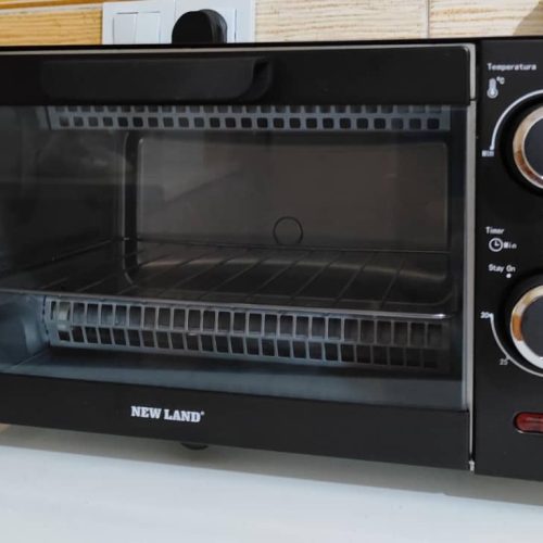 توستر و صندلی ریلکسی