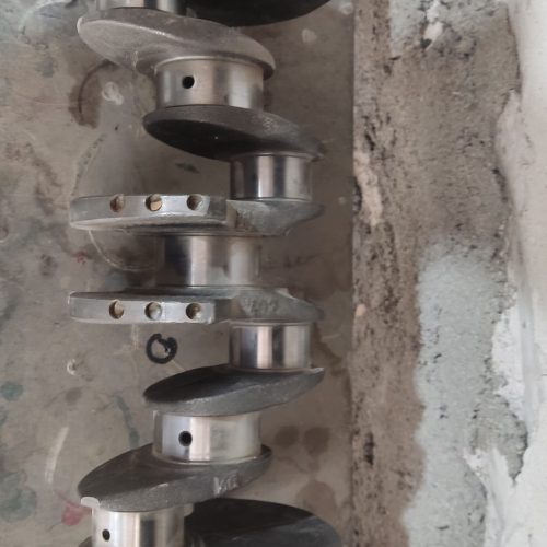 لوازم ماشین رنو قدیمی میل لنگ نو سوپاپ و…