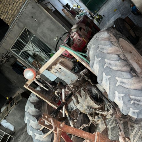 تراکتور 240مدل 90فرمان خشک