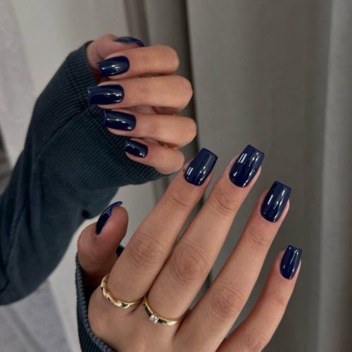 دخترای گلم تخفیف گذاشتم کسانی از طریق این اگهی و پیج زیر وقت رزرو میکنن  fatima_nailrtx کاشت 380 بستگی به قد ناخن داره ترمیم250 لمینت180 ژلیش200 تمامی متریال درجه یک روسی مصرف میشود  تمام ابزار ها استریل میشود  خوشحال میشم  ناخن هاتو زیبا تر کنم