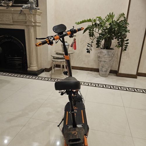 اسکوتر برقی مدل کوجو DMAX