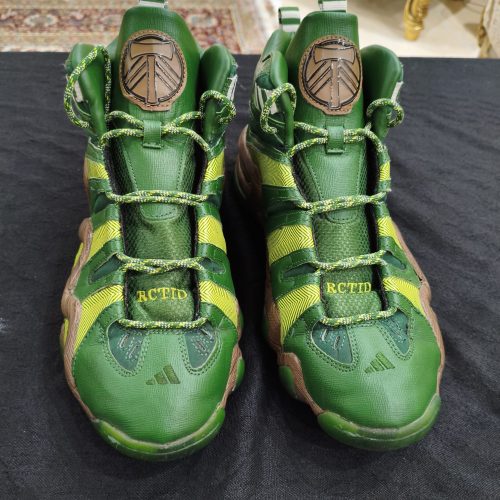 کتونی آدیداس  creyzi اورجینال سایز44