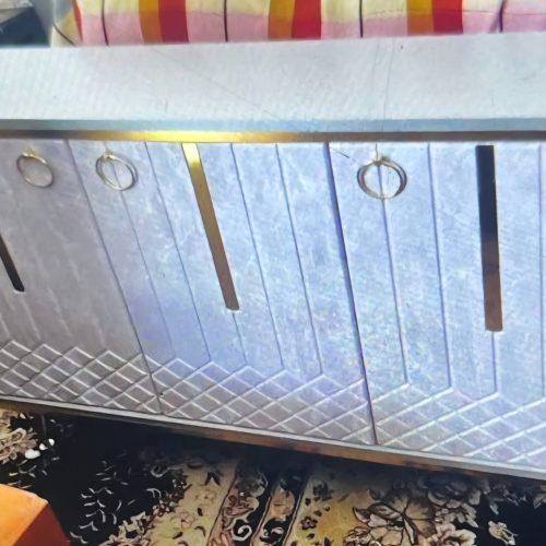 مبل9نفره و میزناهار خوری شش نفره اینه کنسول تخت دونفره میزتلوزیون