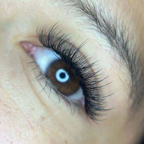 کاشت مژه تا 30 روز