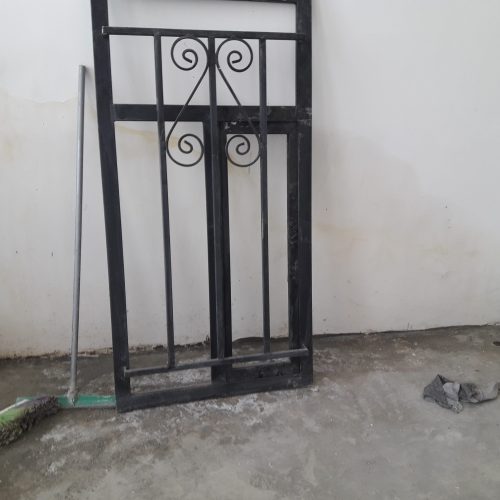 پنجره 120 در 80