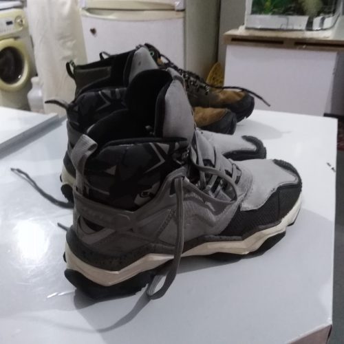 کفش کوهنوردی