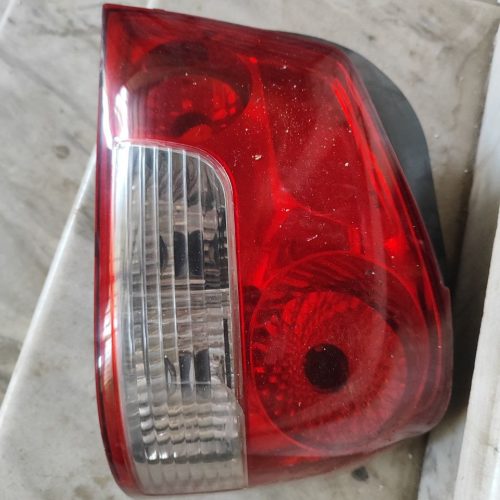 چراغ جلو 206با خطر عقب 131