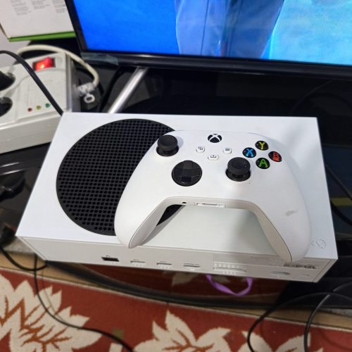 فروش دستگاه XBOX SERIES