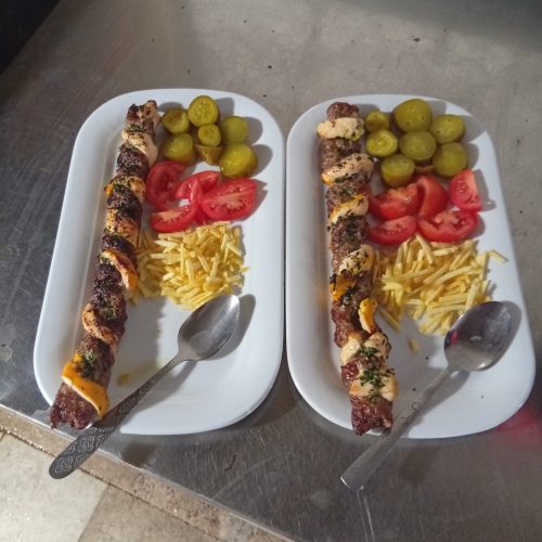 کار در آشپز خانه