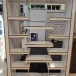 قفسه ویترین