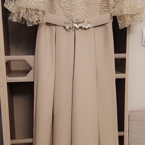 لباس مجلسی عروسکی تن خور فوق لاده شیک وعالی رنگ نباتی یکبارپوشیده شده