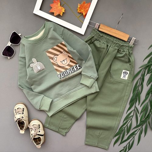 پوشاک بچه گانه