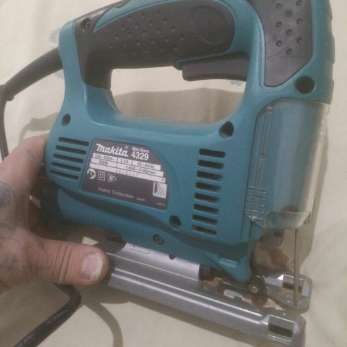 عمود بر ماکیتا اصل ژاپن فقط یک بار استفاده شده با تمام متعاغات و تیغه ها