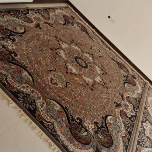قالی در حد نو