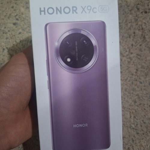 آنر x9c