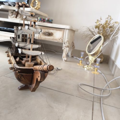 کشتی با چوب زردآلو ساخت اصفهان