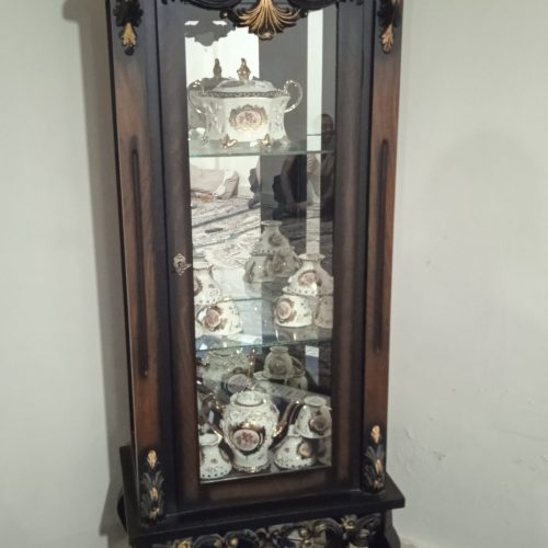 ویترین و وسیله های داخل