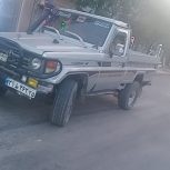 تویوتا سی  اف.  افجی  75