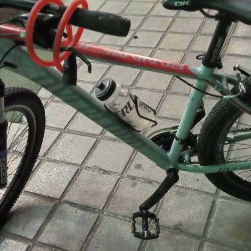 دوچرخه کوهستان مدل 2003 تمیز