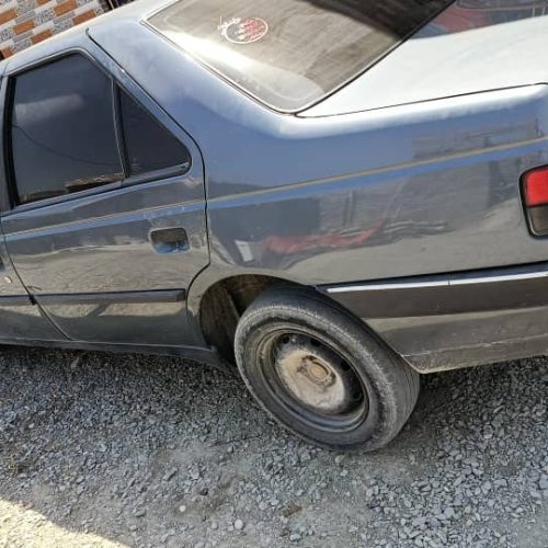 ماشین پژو 405همه چی سرپا موتور گیر بکس بشرط