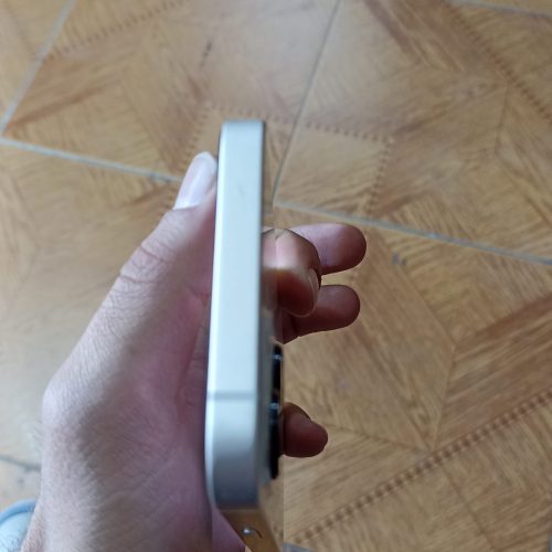 ایفون 13 نرمال