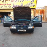 پژو 405 مشکی مدل 82