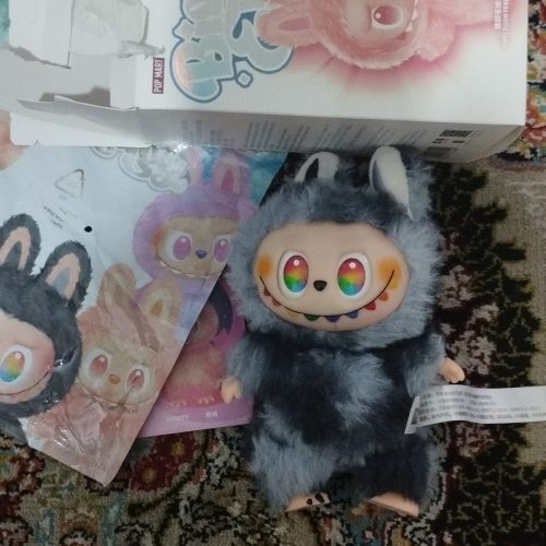 عروسک لبوبو مدل سیکرت