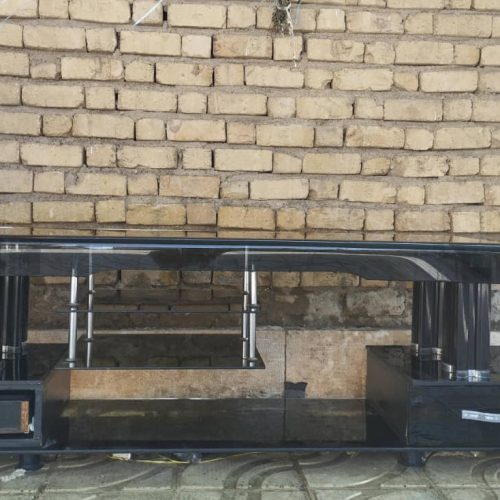 میز شیشه ای تلویزیون