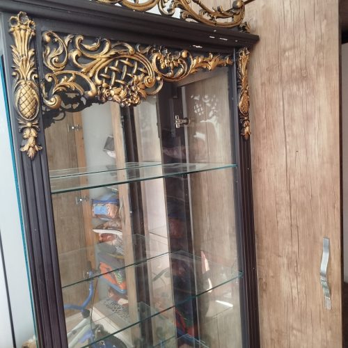 مبل تخت وبوفه ..