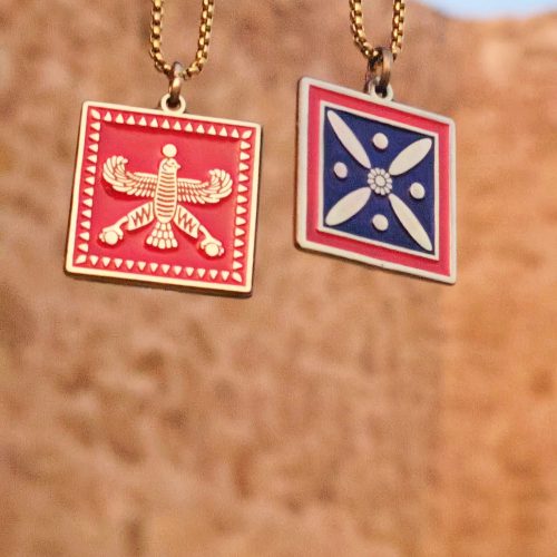 گردنبد های درفش و ایران