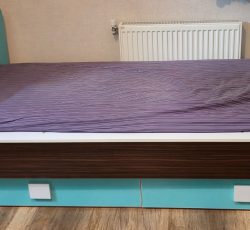 فروش تخت و کمد و تشک و میز تحریر