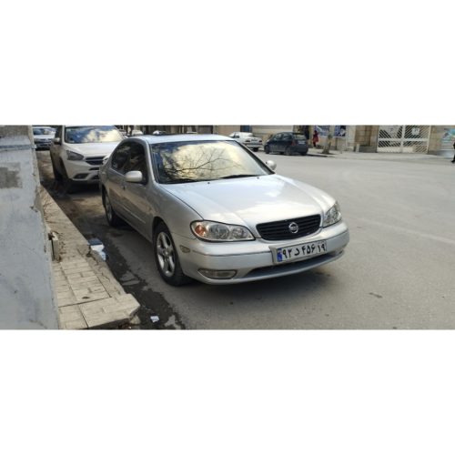 ماکسیما 2004موتور نو سالم سالن