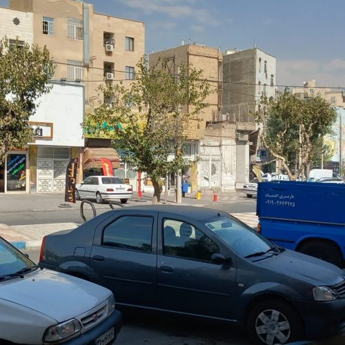 واگذار مغازه لبنیات با کل وسایل میدان امام حسین