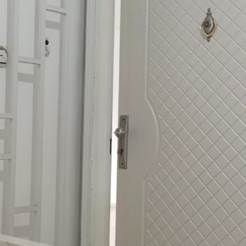 آپارتمان 83 متری وام دار برای سرمایه گذاری