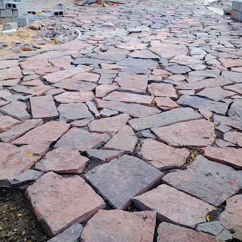 استا کاری ساختمان واجرای جدول موزایک وغیره