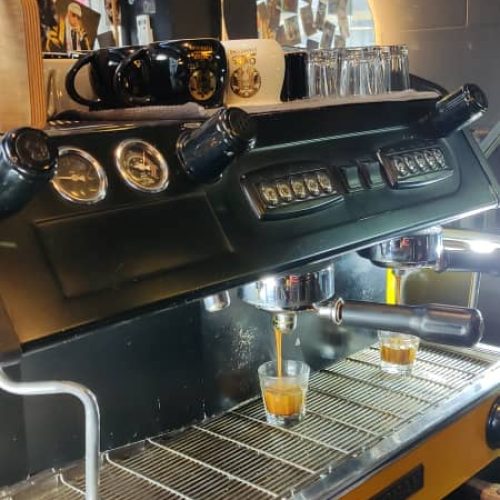 فروش فوری دستگاه فول اتومات و صنعتی دو گروپ