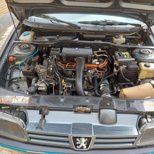 پژو 405 نوک مدادی