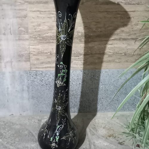 گلدان شیشه ای مشکی