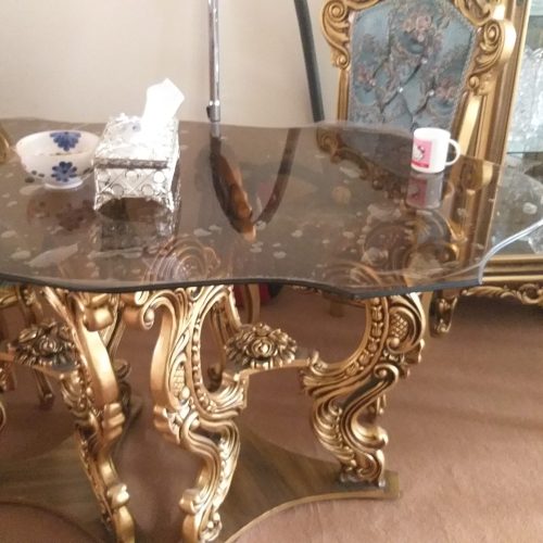 میز ناهار خوری. بوفه