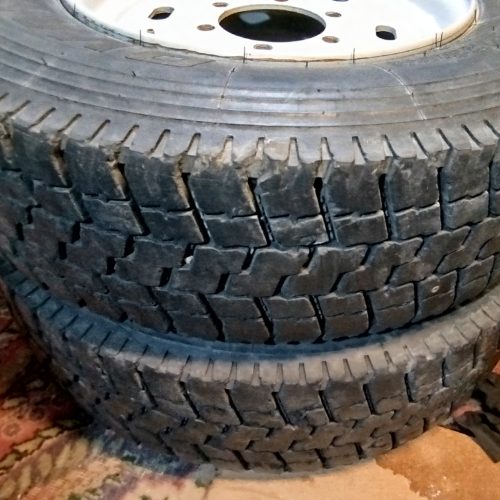 تایر نیسان تیوبلس