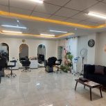 دعوت به همکاری در لاین آرایشی