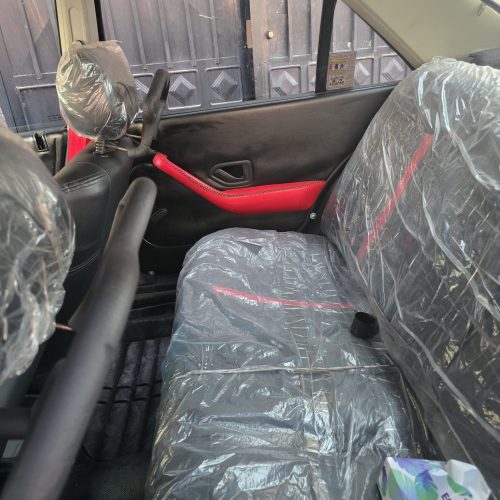 پژو مدل 82موتور 402 قید در سند