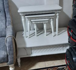 مبل وجلومبلی مبلی