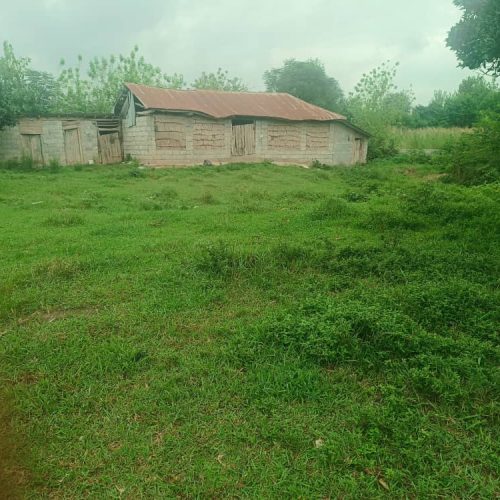 فروش زمین و خانه و بجار