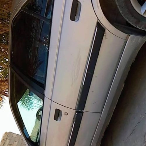 ماشین فروشی کسی خواست بیاد خواص 09922375691