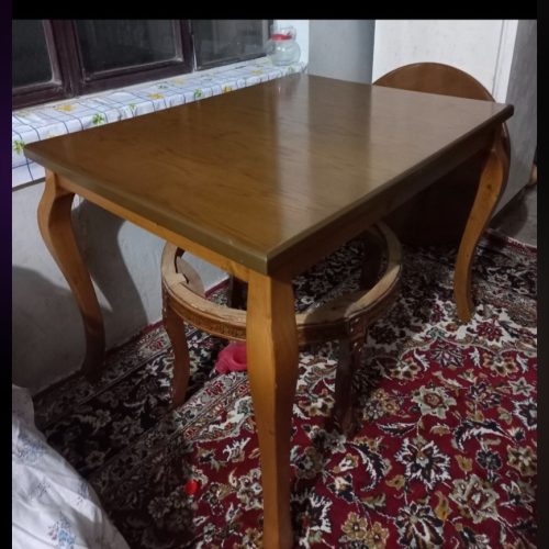 میز ناهارخوری