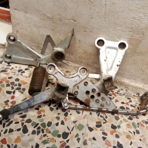 جاپای عقب و جلو موتور پرواز